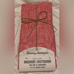 #H11 - NWT Tommy Bahama Magenta Textured Indoor/Outdoor Cloth Napkins, Set of 6